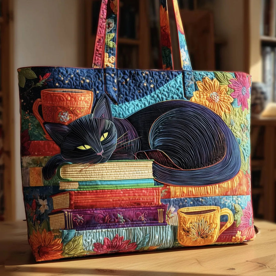 Gewatteerde shopper met zwarte kat, boeken en kopjes