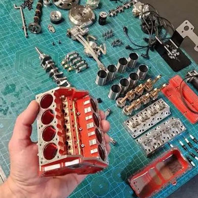 Bouwpakket V8 benzinemotor miniatuur, metalen modelmotor - foto 9