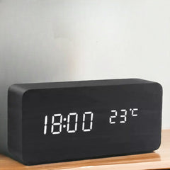 Wekker in houtlook met LED-display en spraakbediening - foto 2